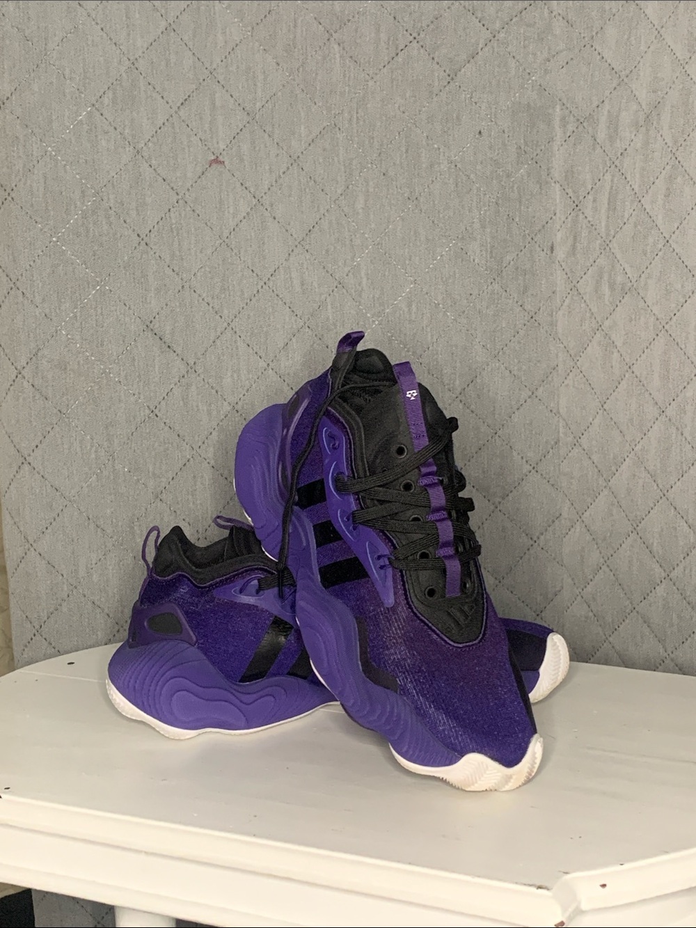 #178 Adidas Black & Purple Basketball Shoes
